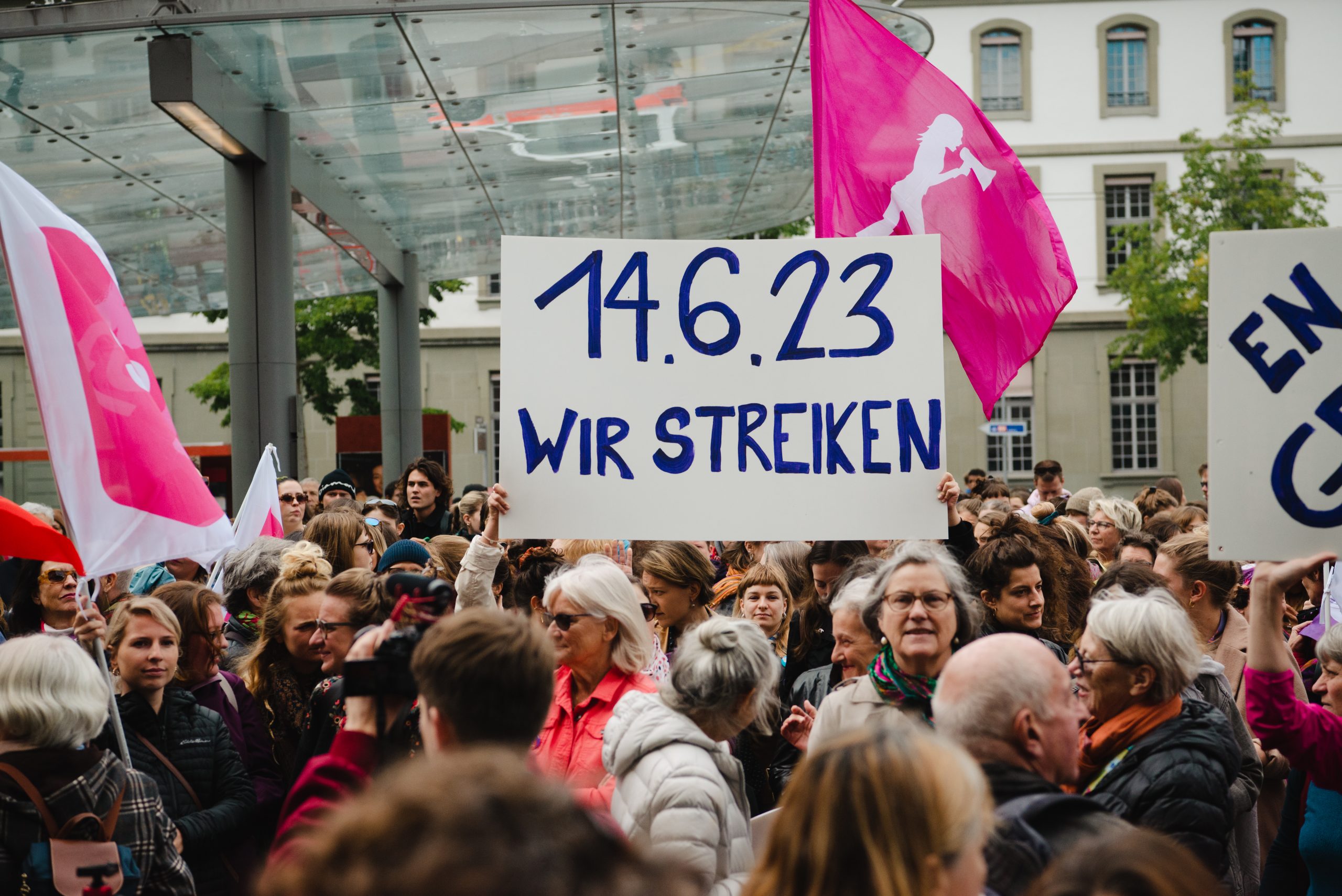 Auf zum feministischen Streik 2023!